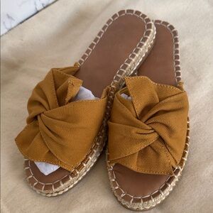Universal Thread Mustard Espadrille Slides